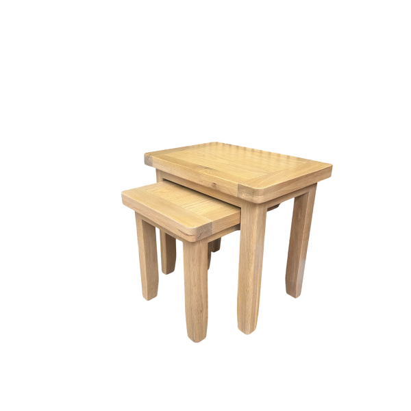 York Oak Nest of 2 Tables